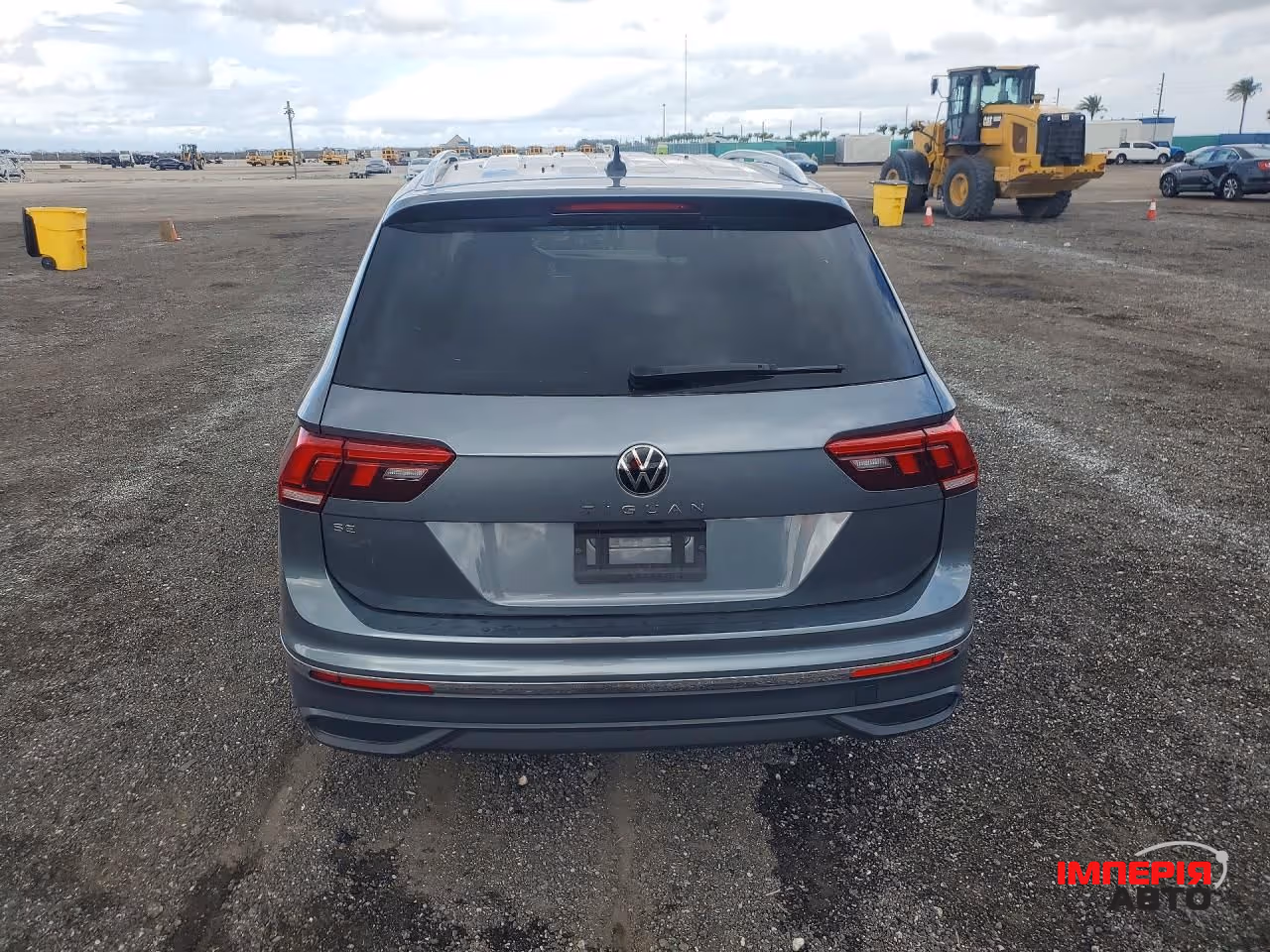 Volkswagen Tiguan - фото 5