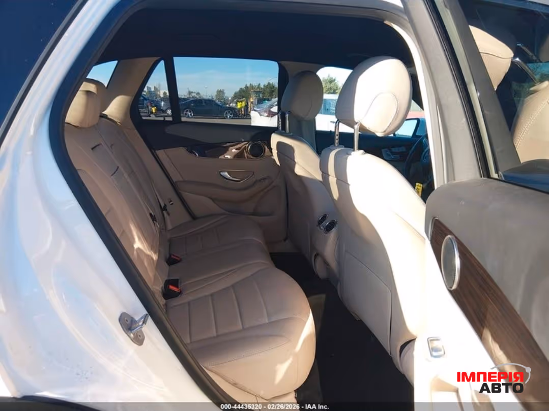 Mercedes-Benz GLC - фото 10