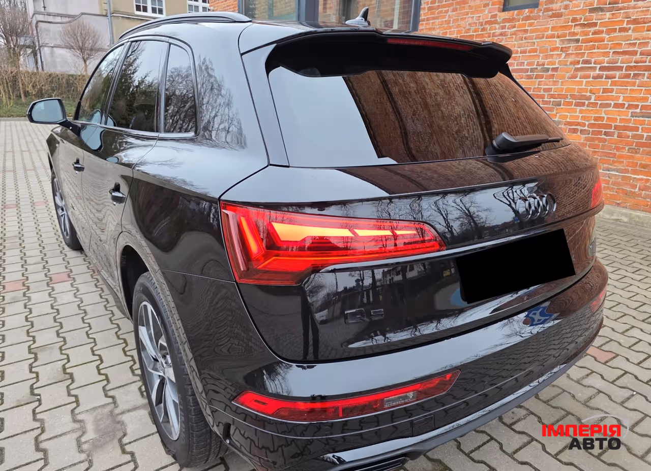 Audi Q5 - фото 9