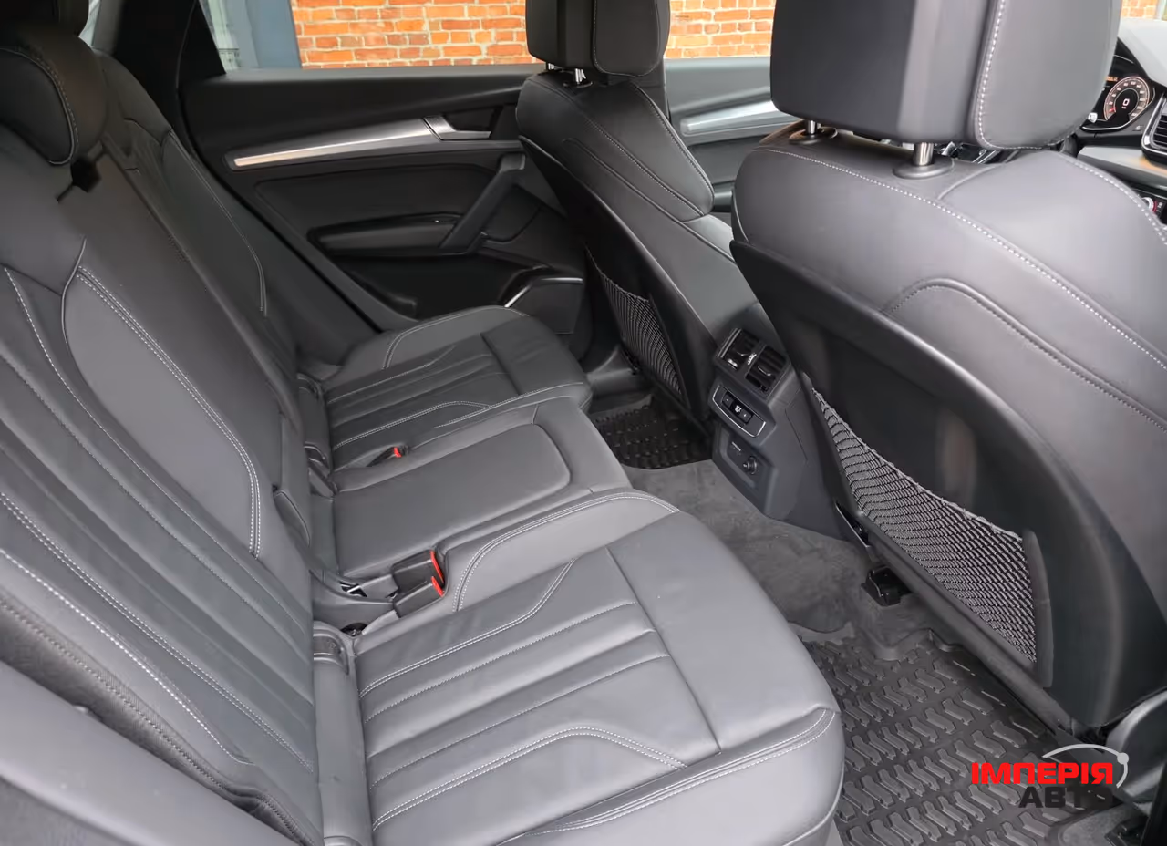 Audi Q5 - фото 18