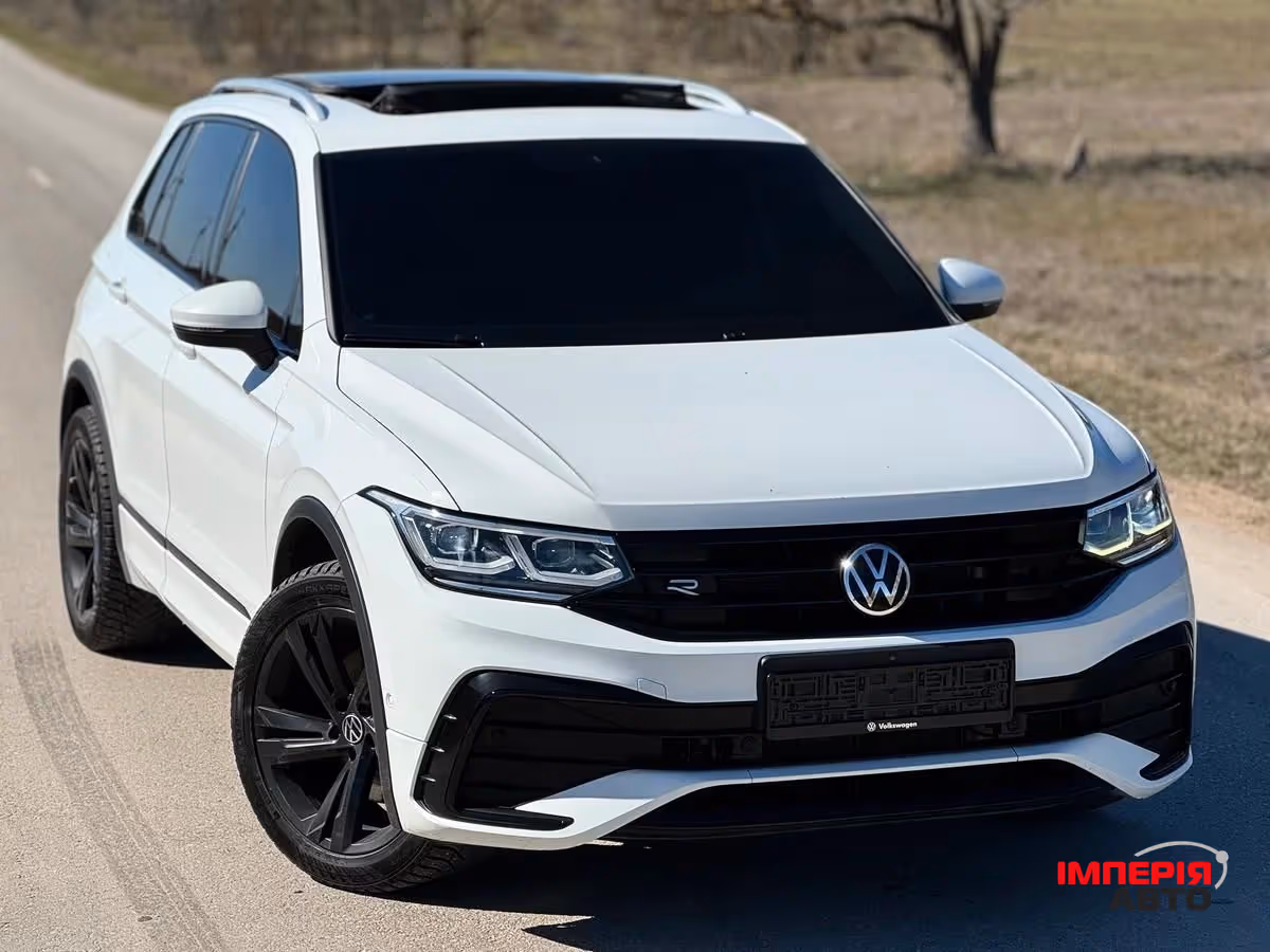 Volkswagen Tiguan - фото 2