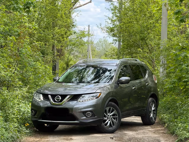 Nissan Rogue - фото 1