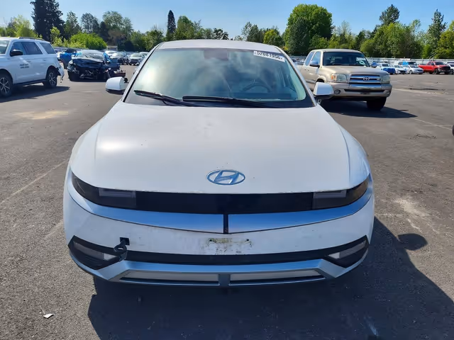 Hyundai IONIQ 5 - фото 1