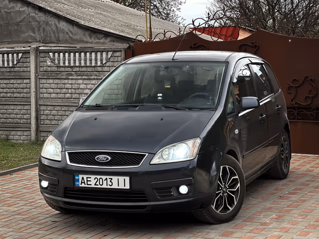 Ford C-MAX - фото 1
