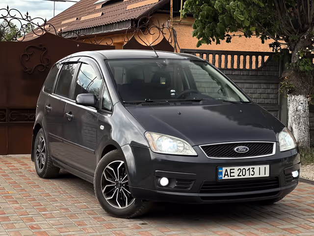 Ford C-MAX - фото 5