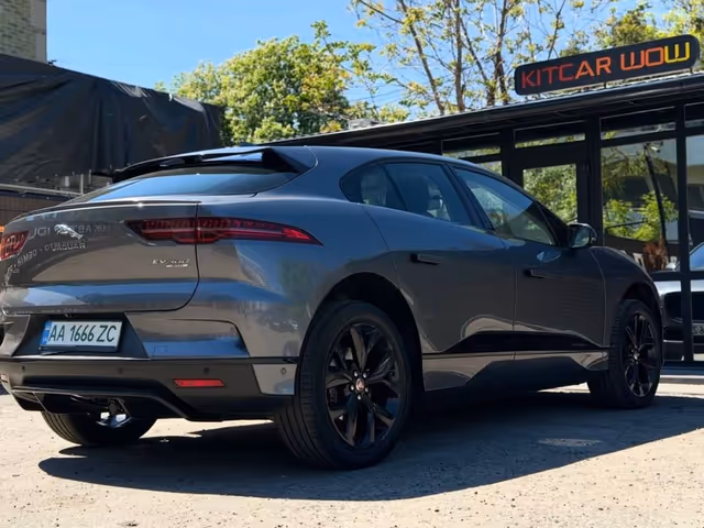 Jaguar I-Pace - фото 5