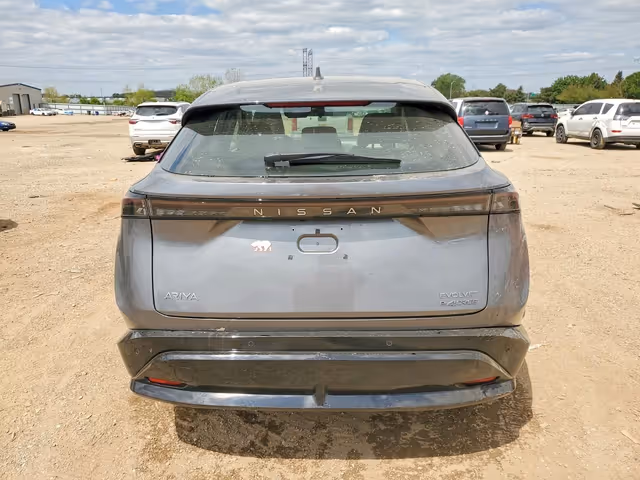 Nissan Ariya - фото 5