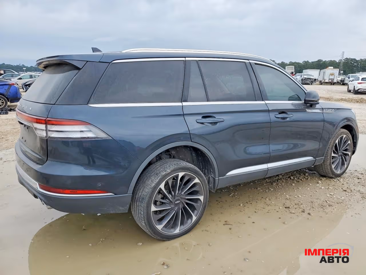 Lincoln Aviator - фото 11