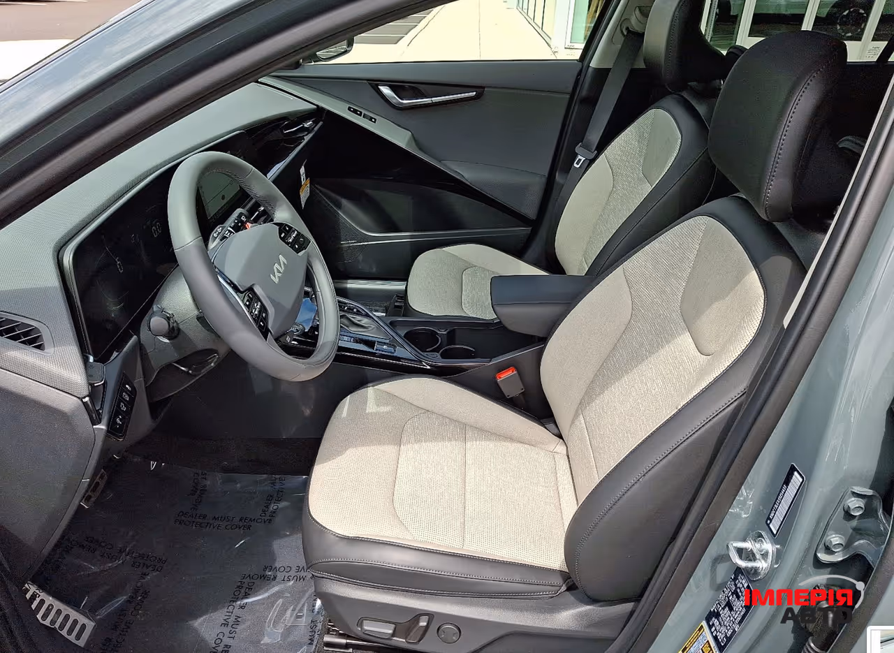 Kia Niro - фото 11