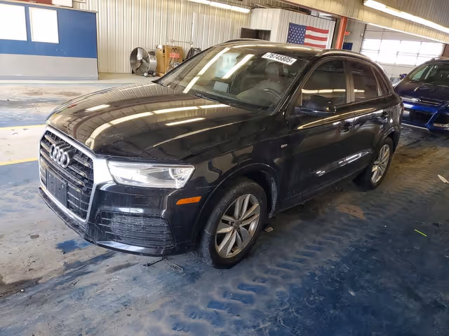 Audi Q3 - фото 3