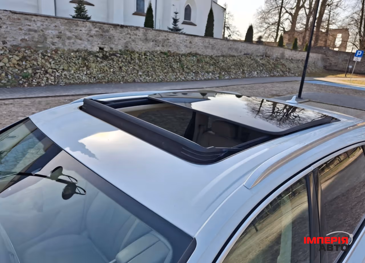 Audi Q7 - фото 9