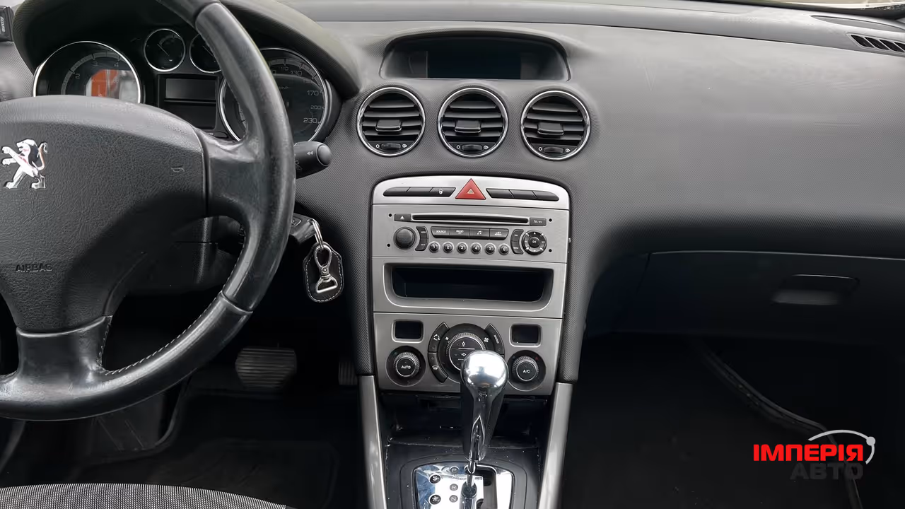 Peugeot 308 - фото 14