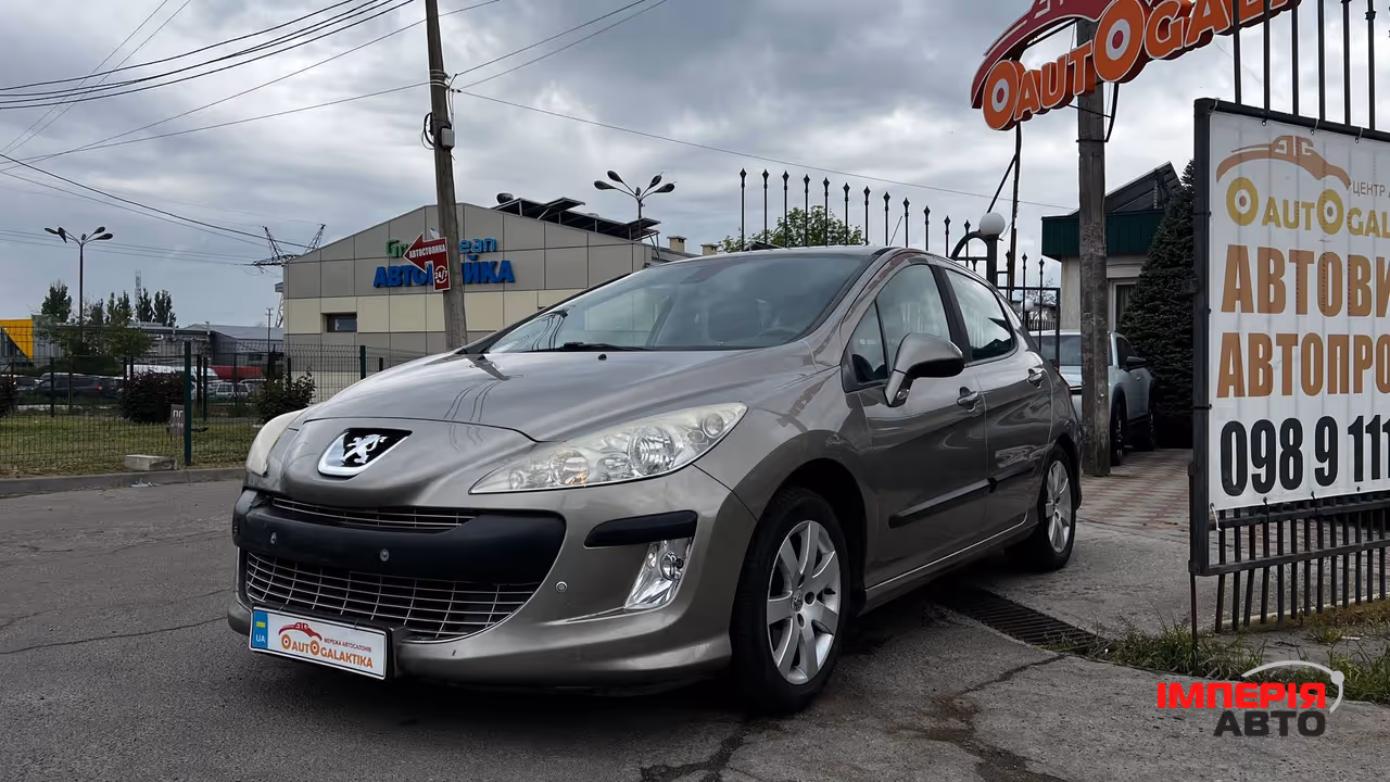 Peugeot 308 - фото 4