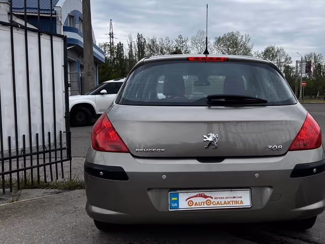Peugeot 308 - фото 5