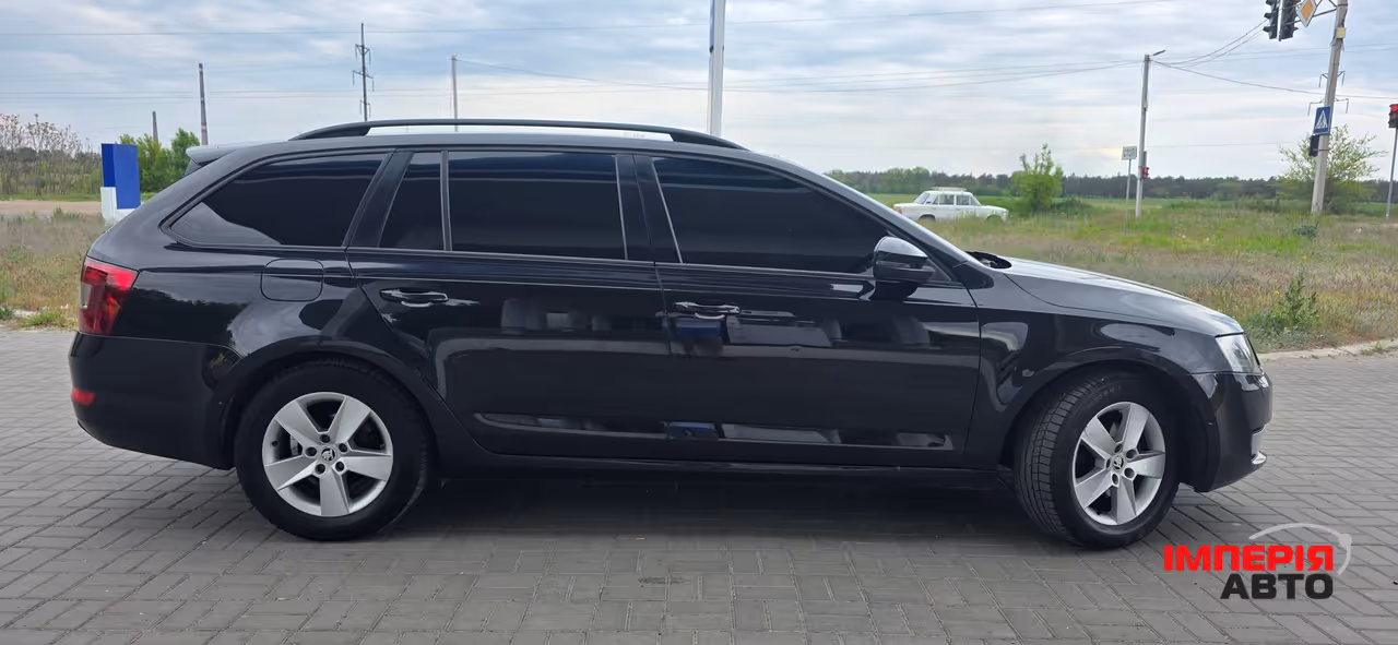 Skoda Octavia - фото 11