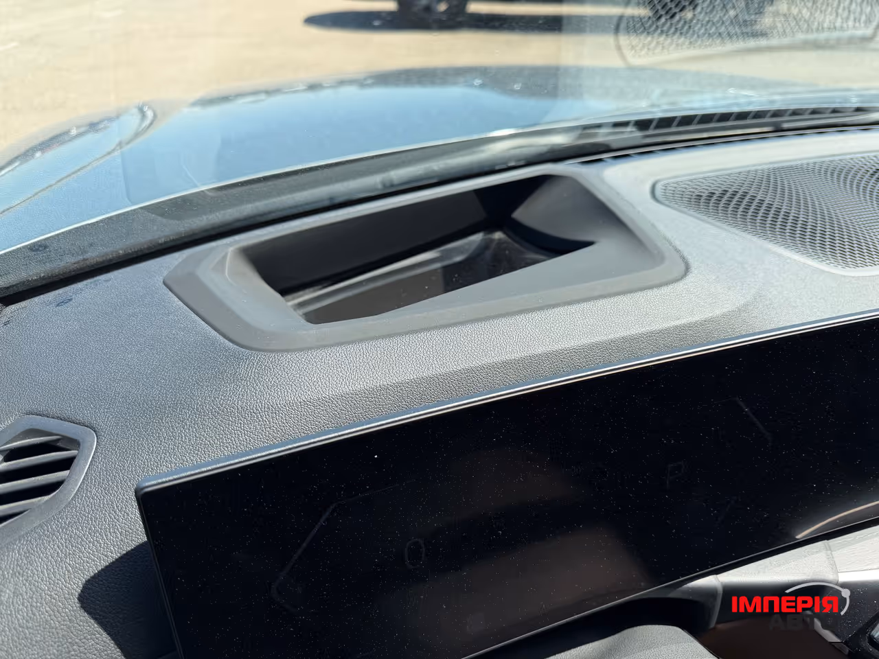 BMW i4 - фото 18