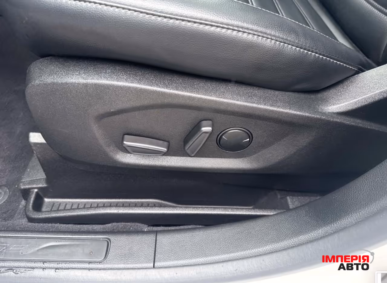 Ford Edge - фото 24