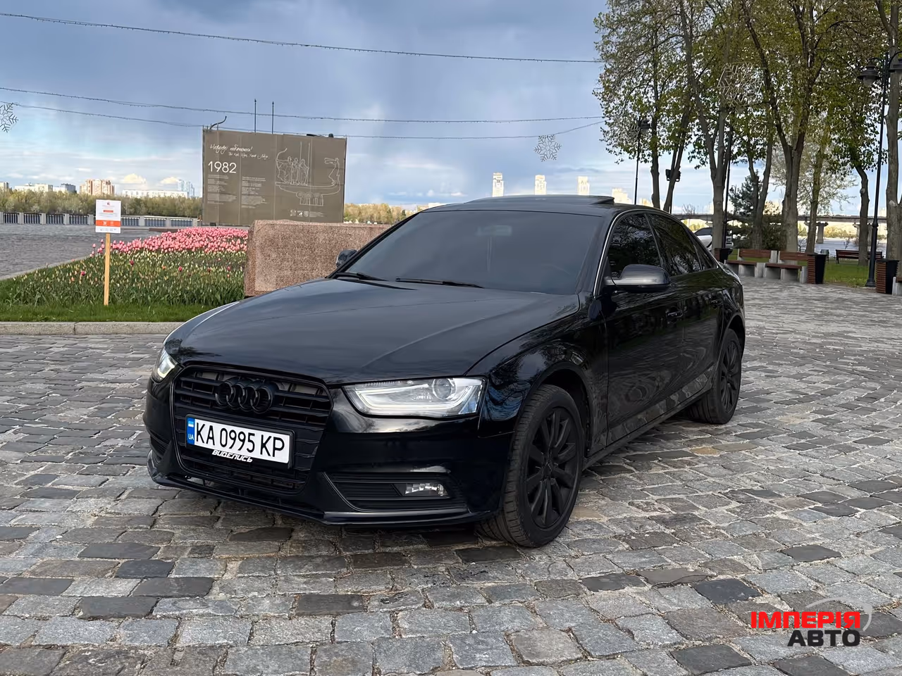 Audi A4 - фото 1