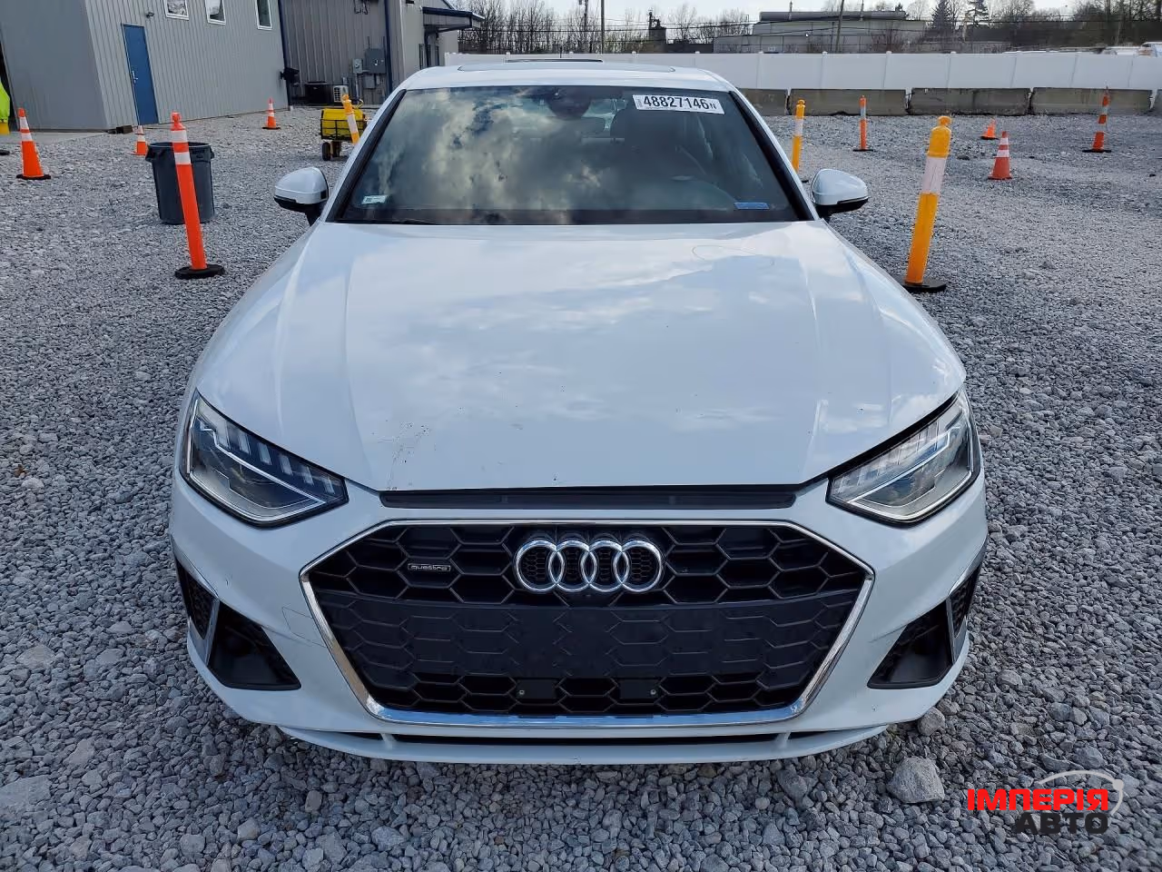 Audi A4 - фото 2