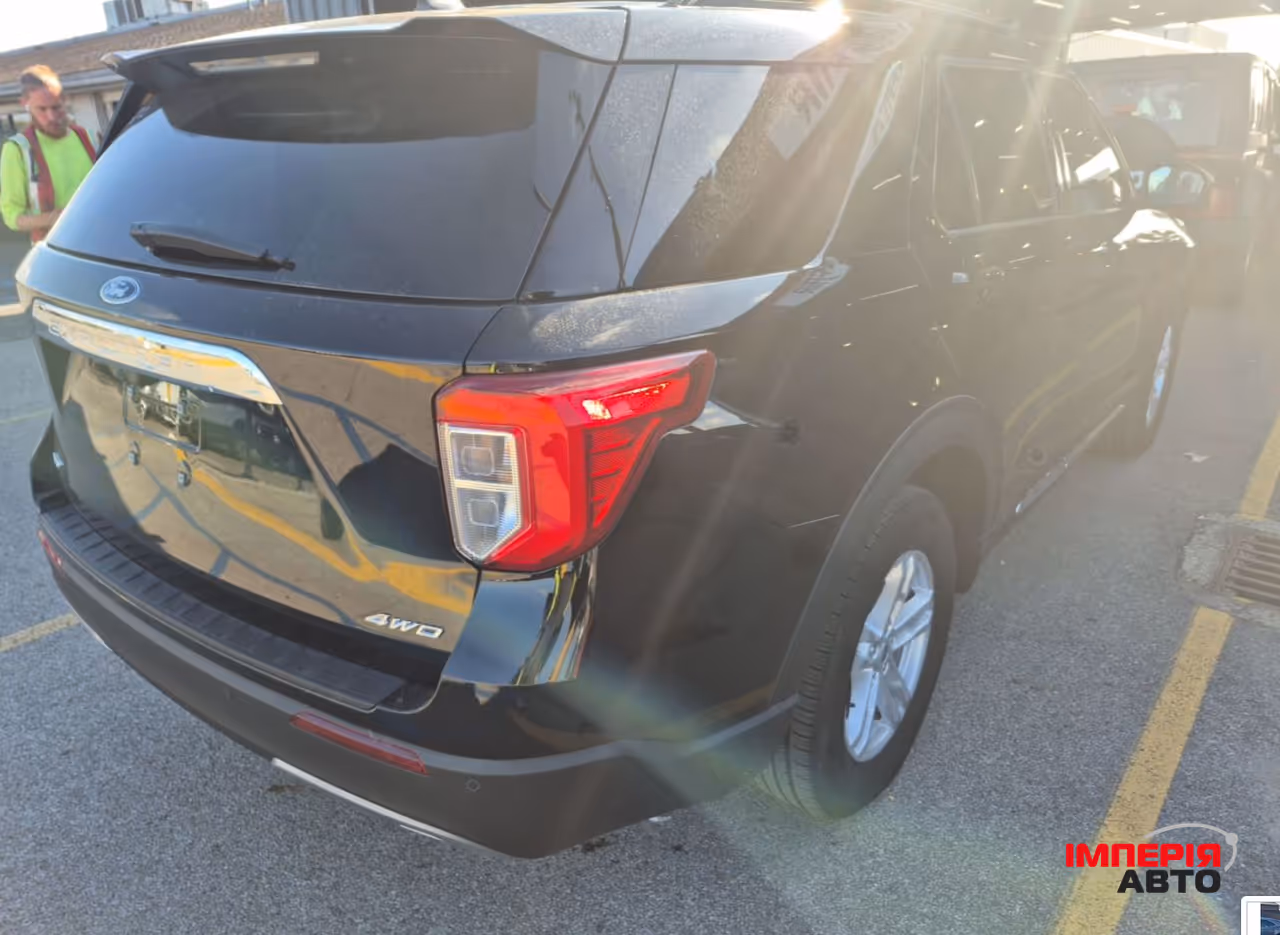 Ford Explorer - фото 3