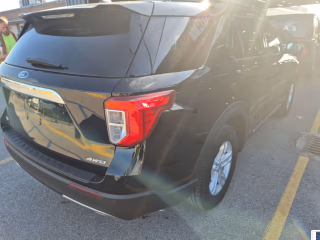 Ford Explorer - фото 3
