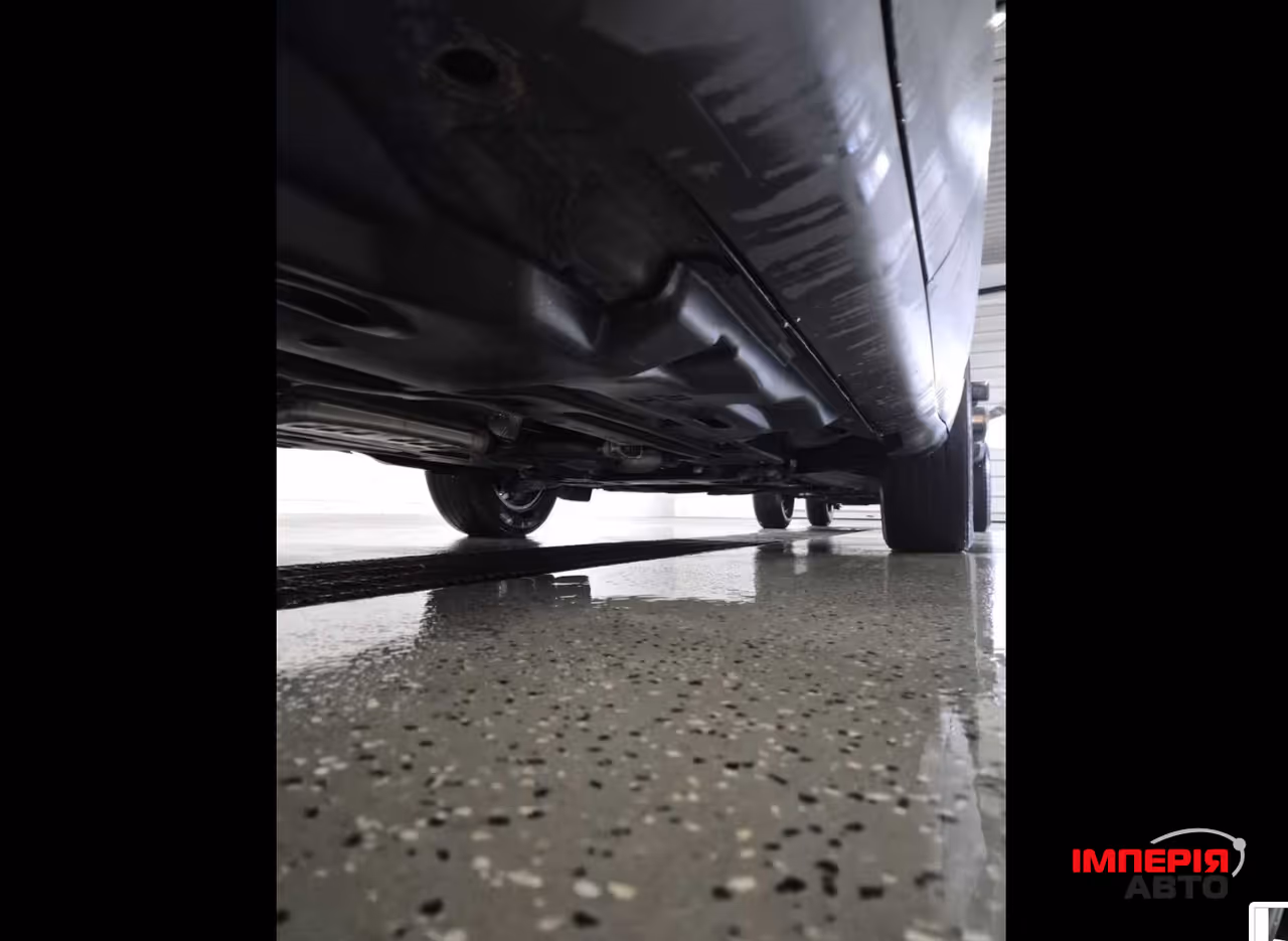 Jeep Cherokee - фото 10