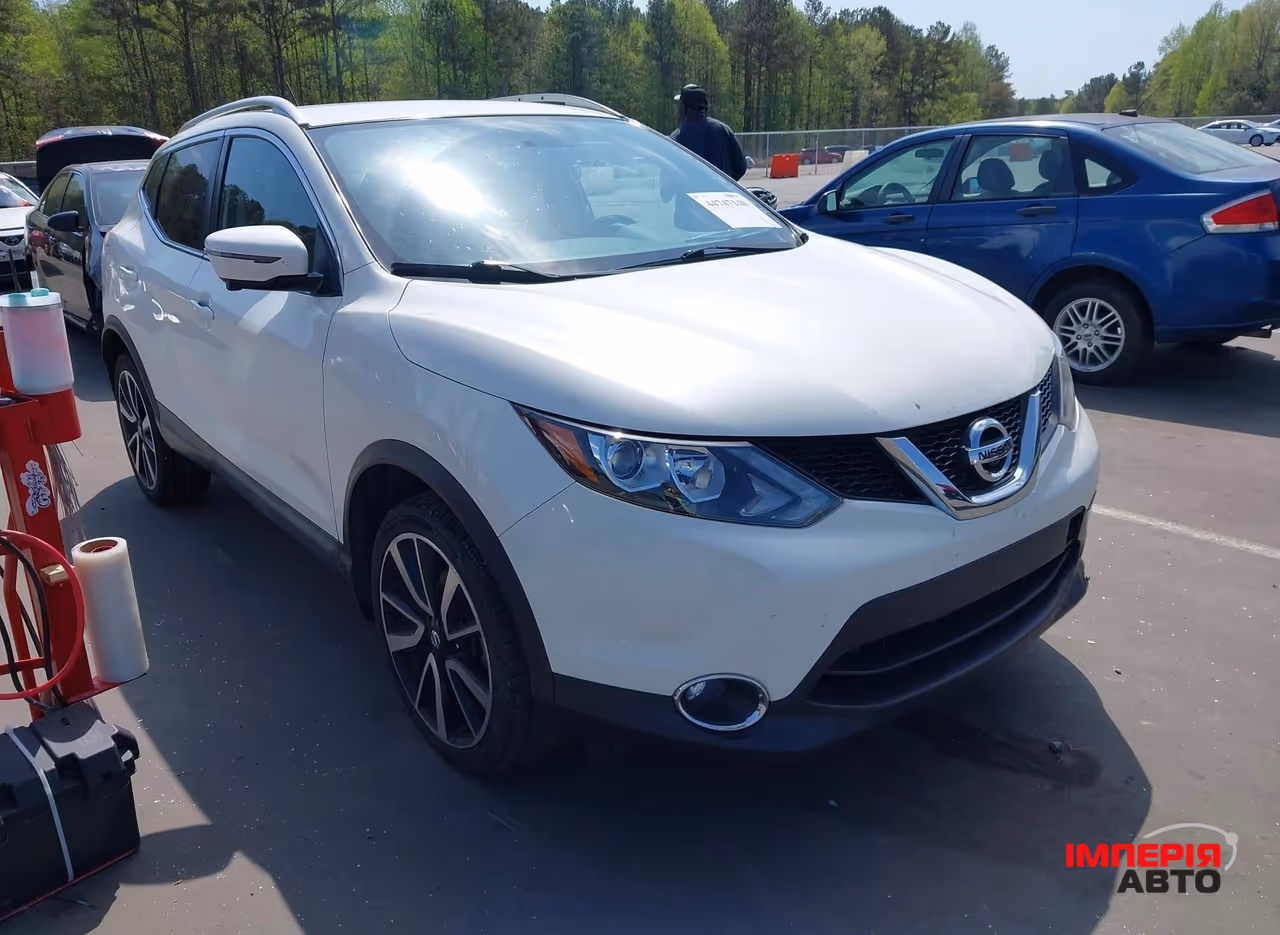 Nissan Rogue Sport - фото 3