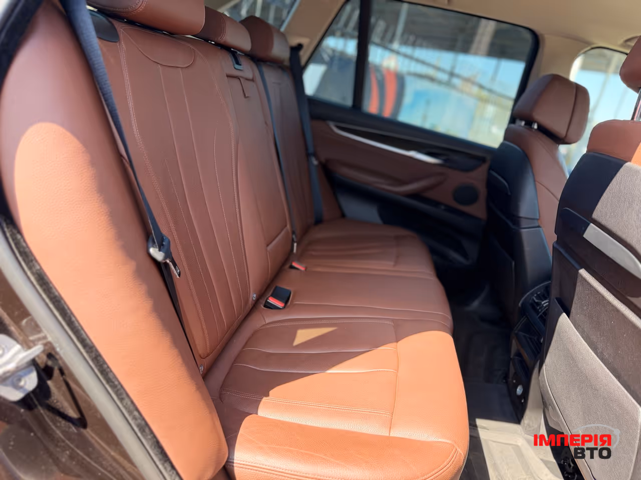 BMW X5 - фото 7