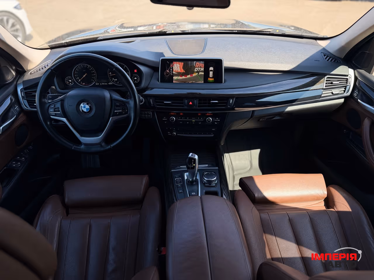 BMW X5 - фото 8