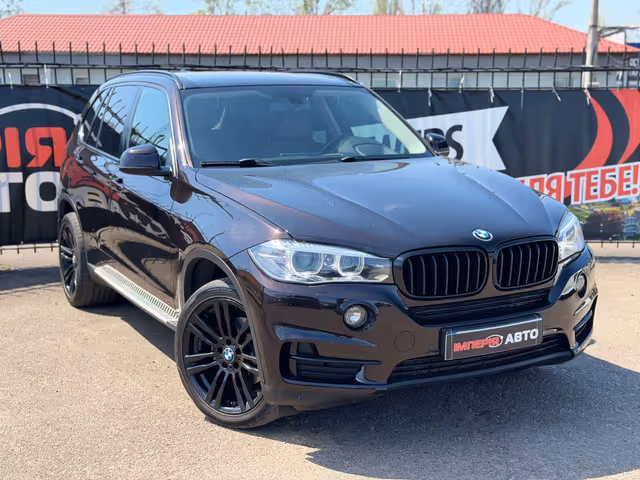 BMW X5 - фото 3