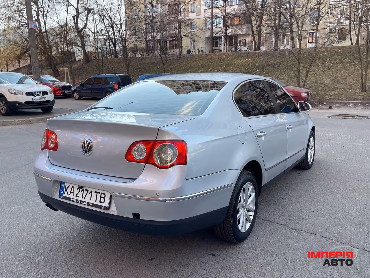 Volkswagen Passat - фото 4