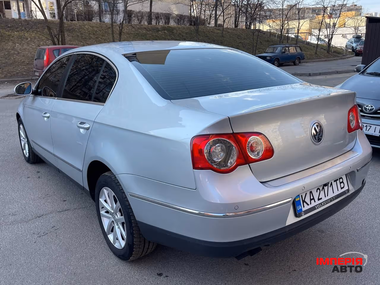 Volkswagen Passat - фото 3