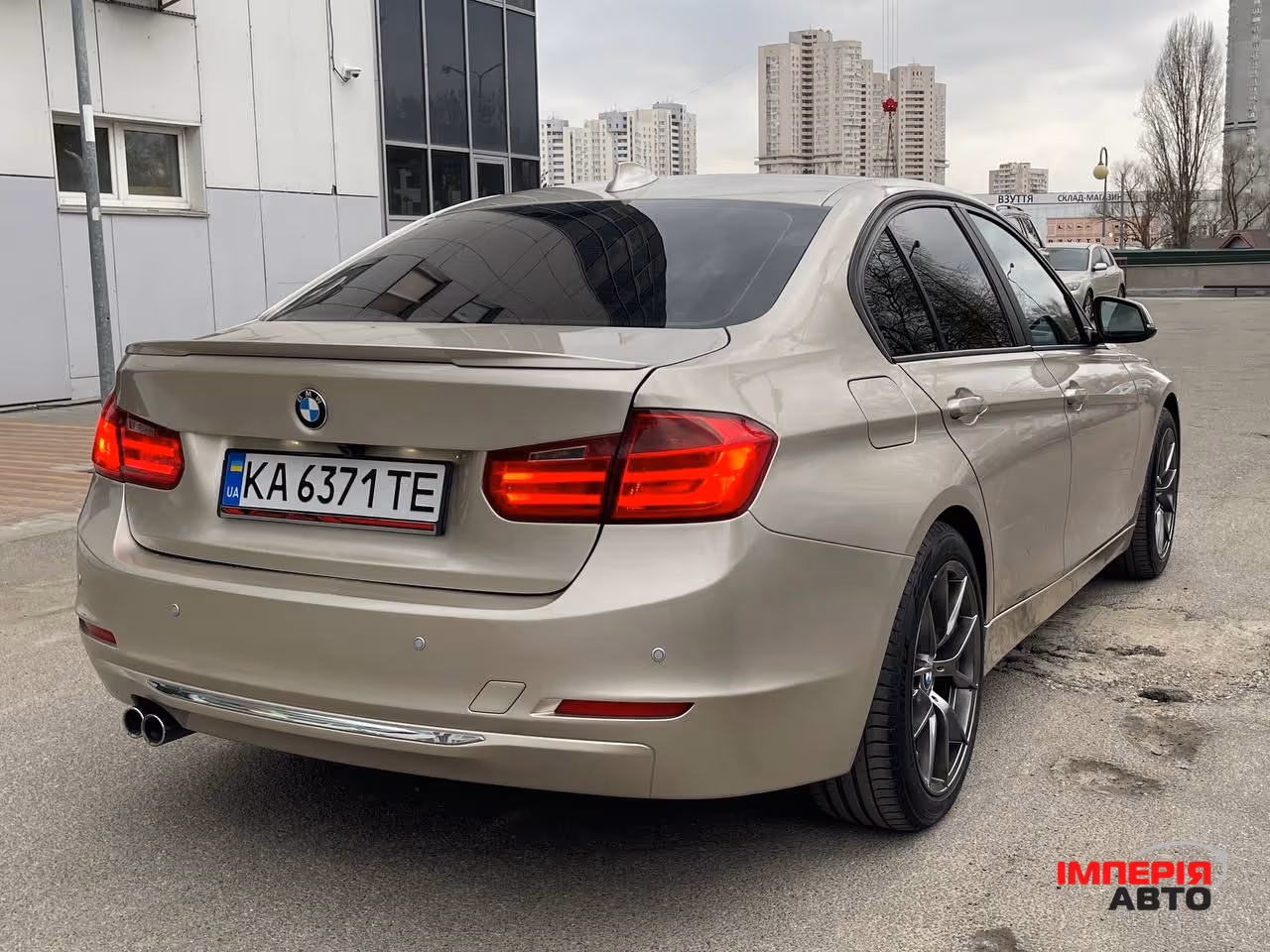 BMW 3 серії - фото 2