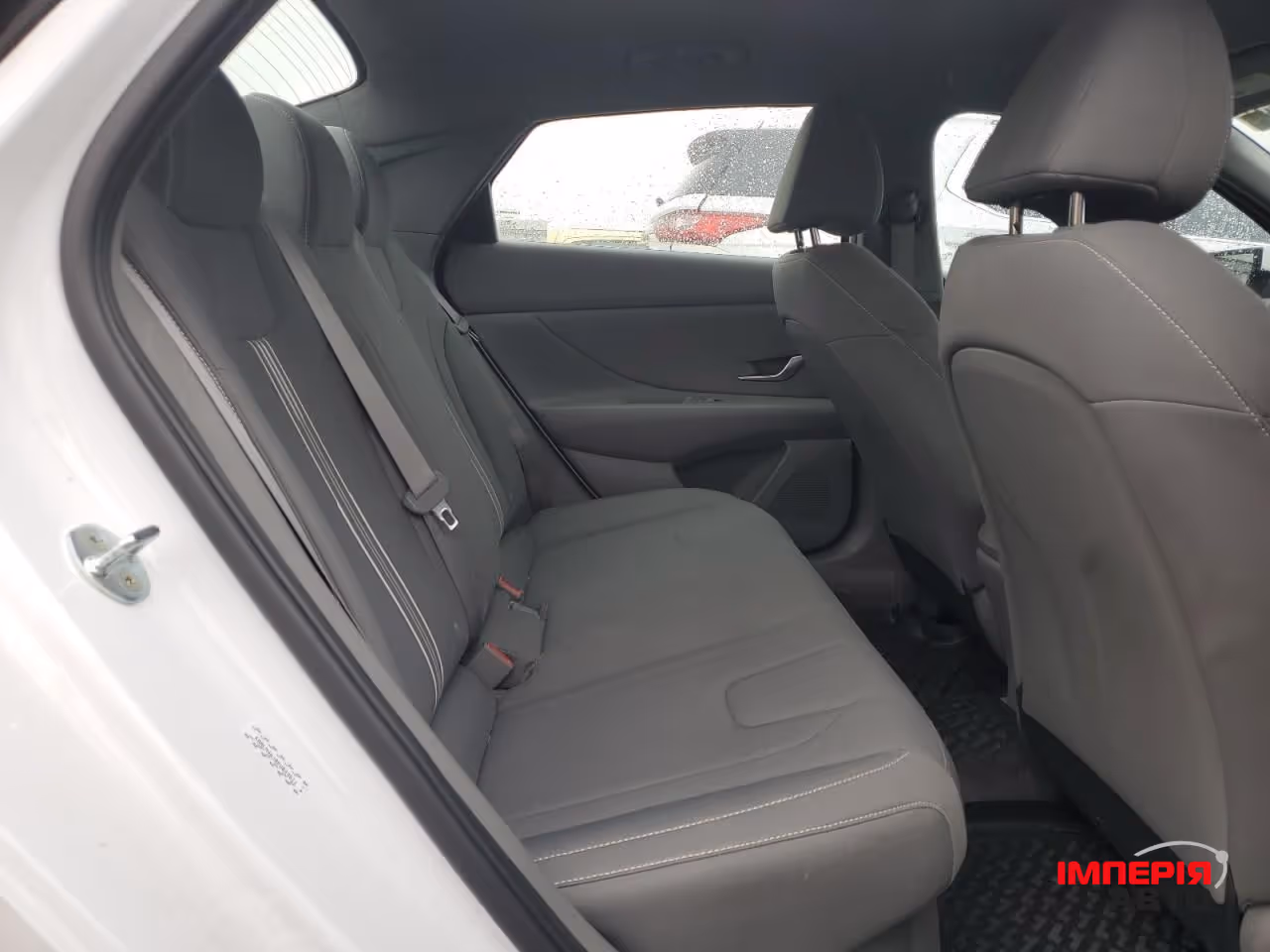 Hyundai Elantra - фото 9