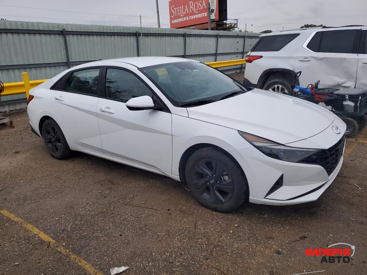 Hyundai Elantra - фото 6