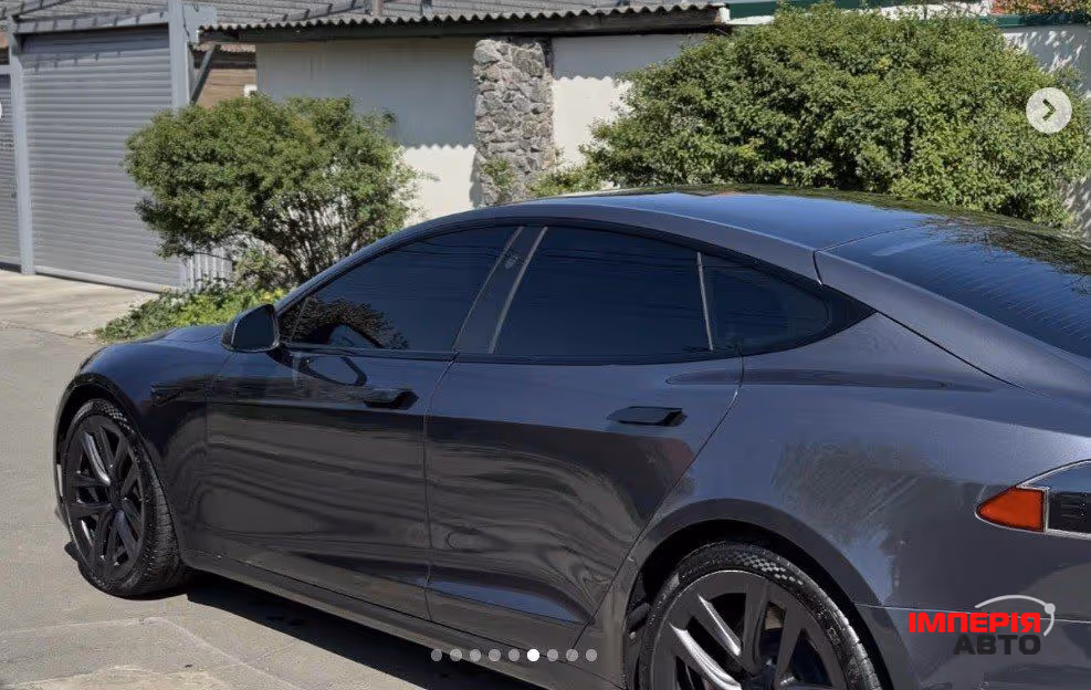 Tesla Model S - фото 7