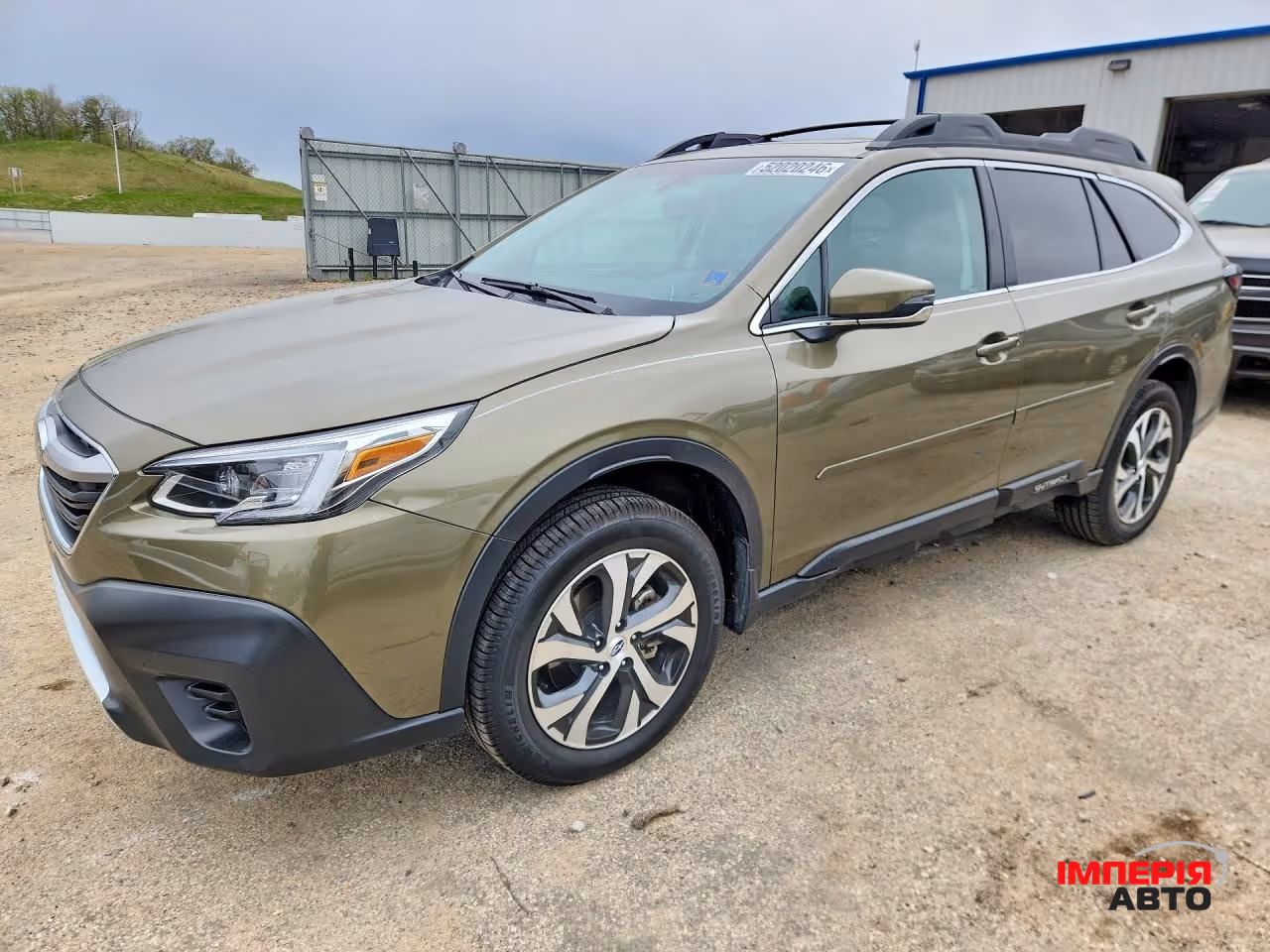 Subaru Outback - фото 1