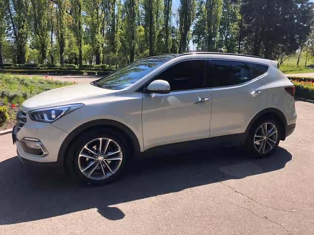 Hyundai Santa Fe - фото 2