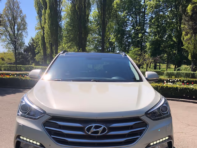 Hyundai Santa Fe - фото 1