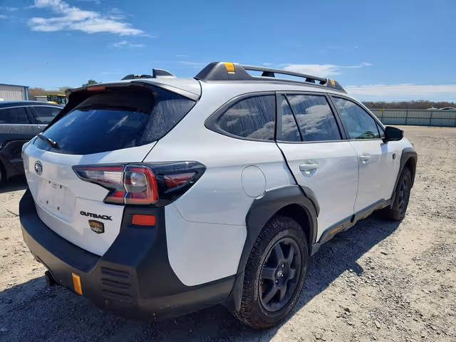 Subaru Outback - фото 3