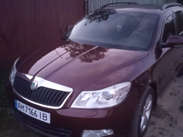 Skoda Octavia - фото 1
