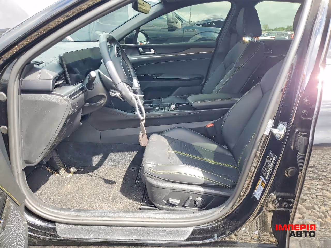 Kia K5 - фото 8