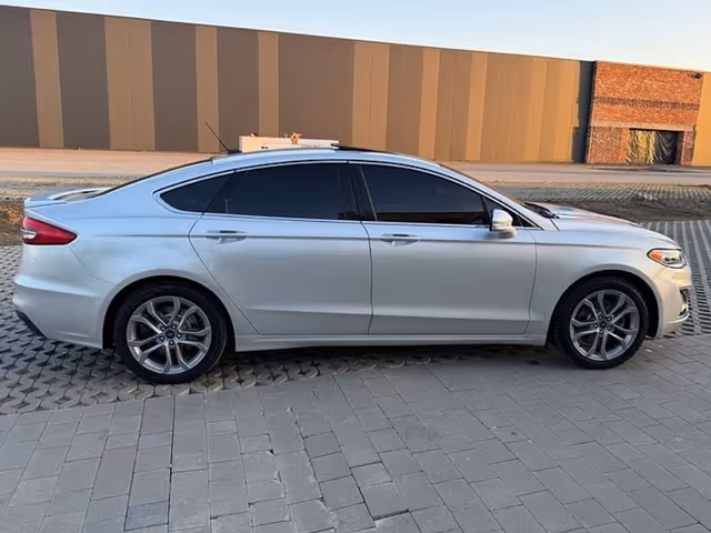 Ford Fusion USA - фото 4