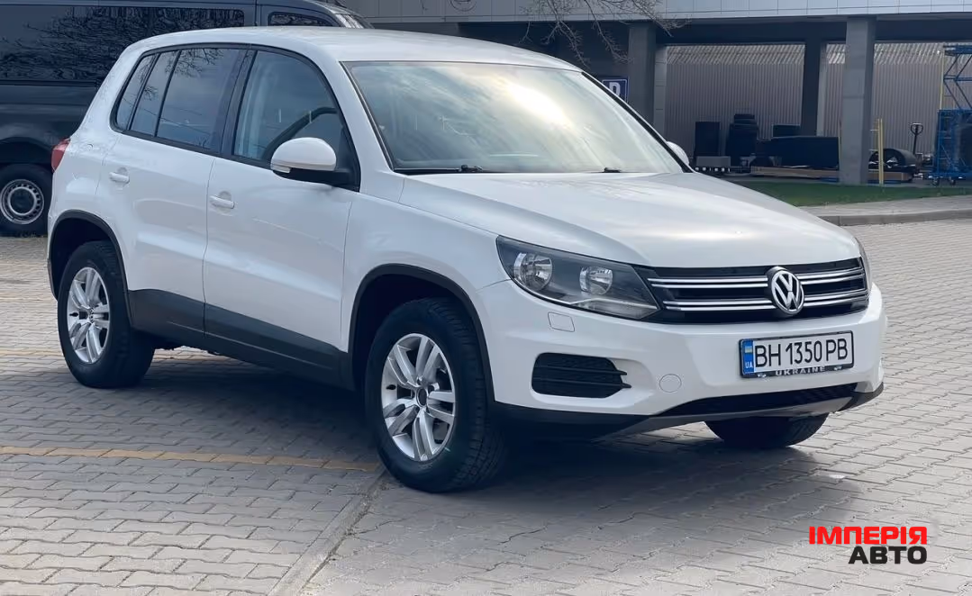 Volkswagen Tiguan - фото 2