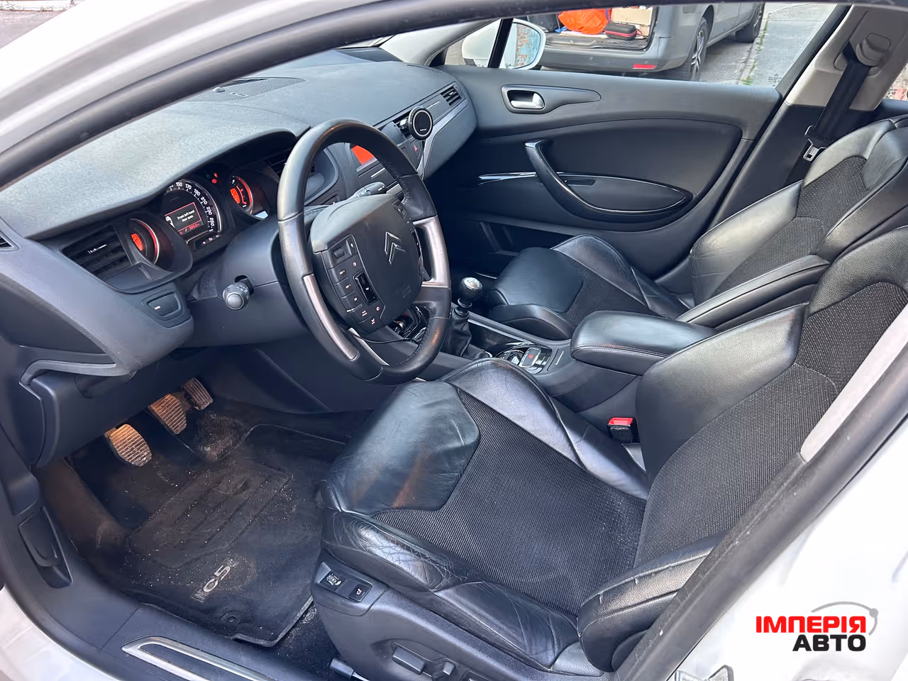 Citroen C5 - фото 10