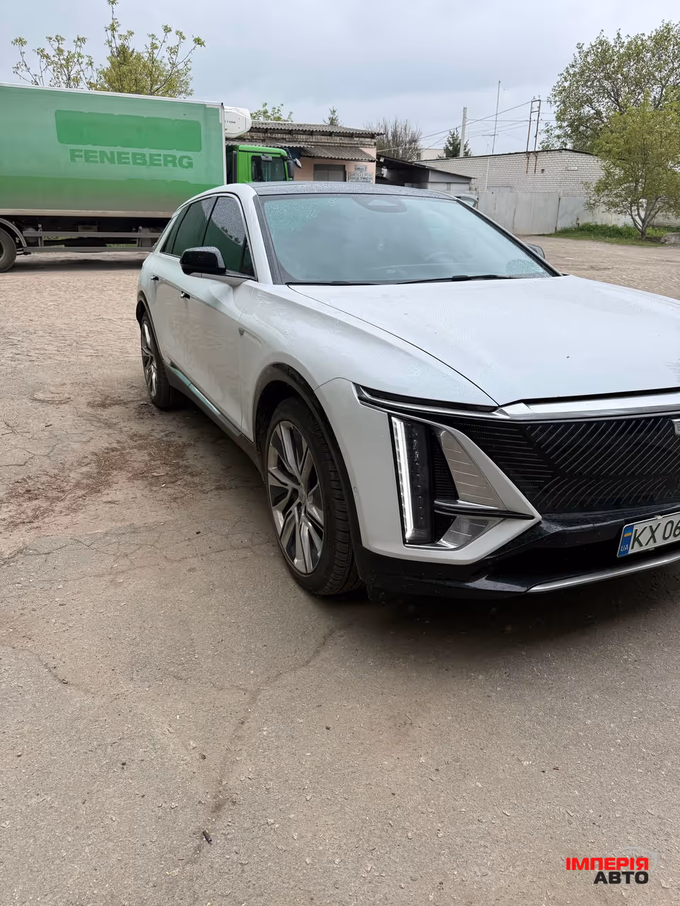 Cadillac Lyriq - фото 2