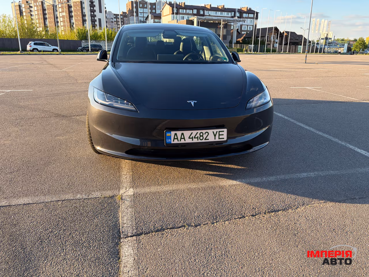 Tesla Model 3 - фото 2
