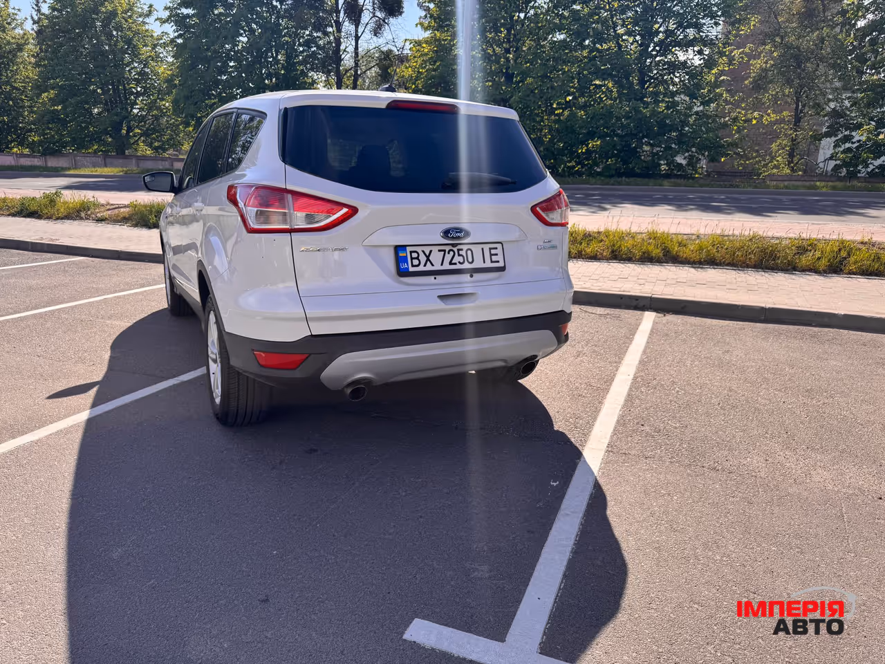 Ford Escape - фото 6