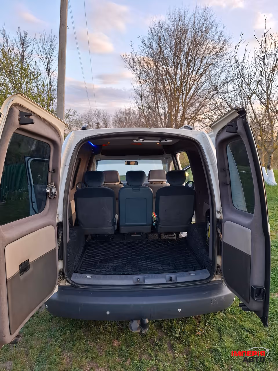 Volkswagen Caddy - фото 8