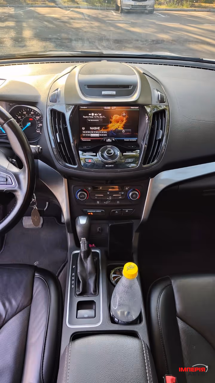 Ford Escape - фото 10